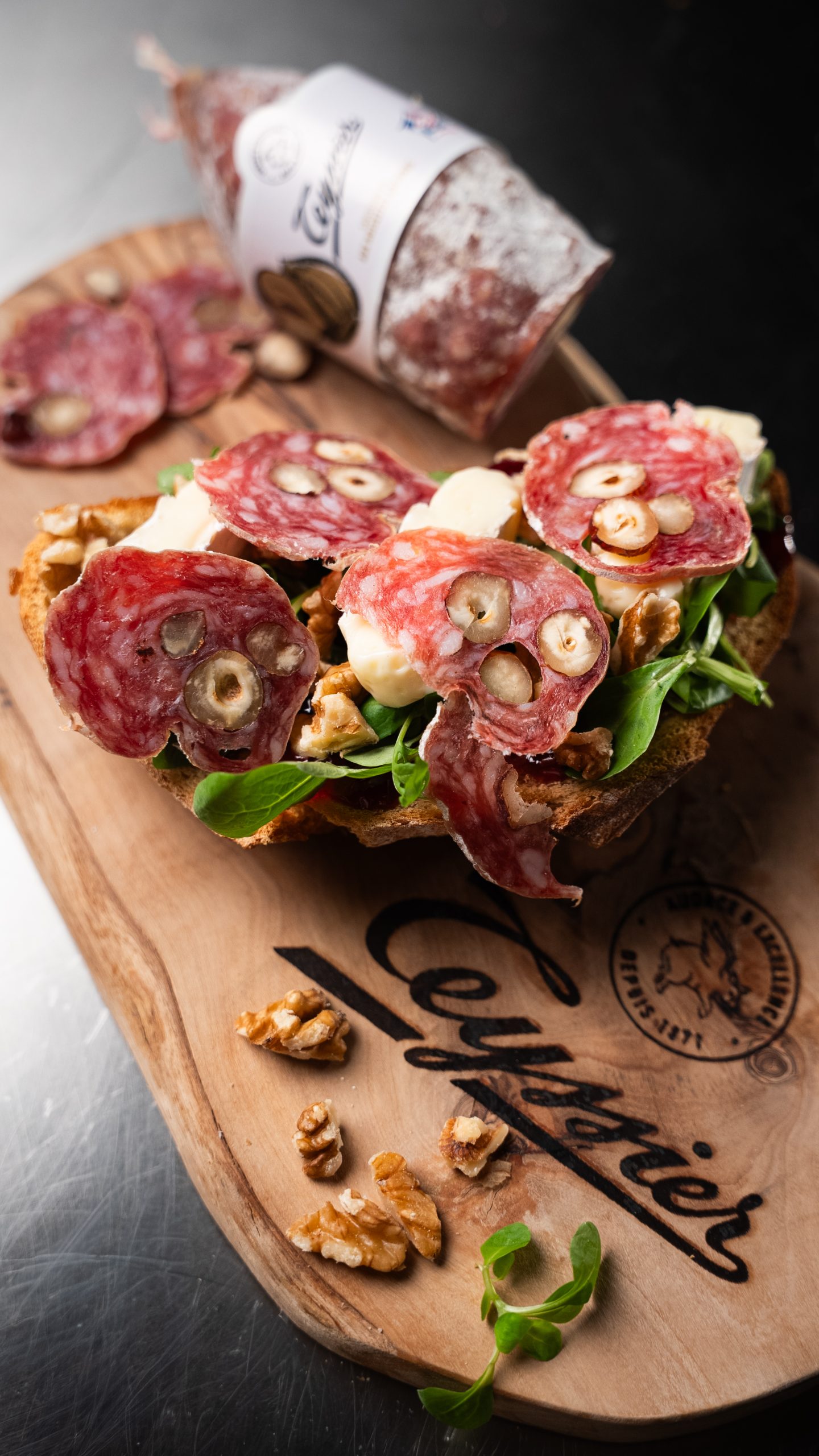 Teyssier – Recette – Tartine brie framboise noix_